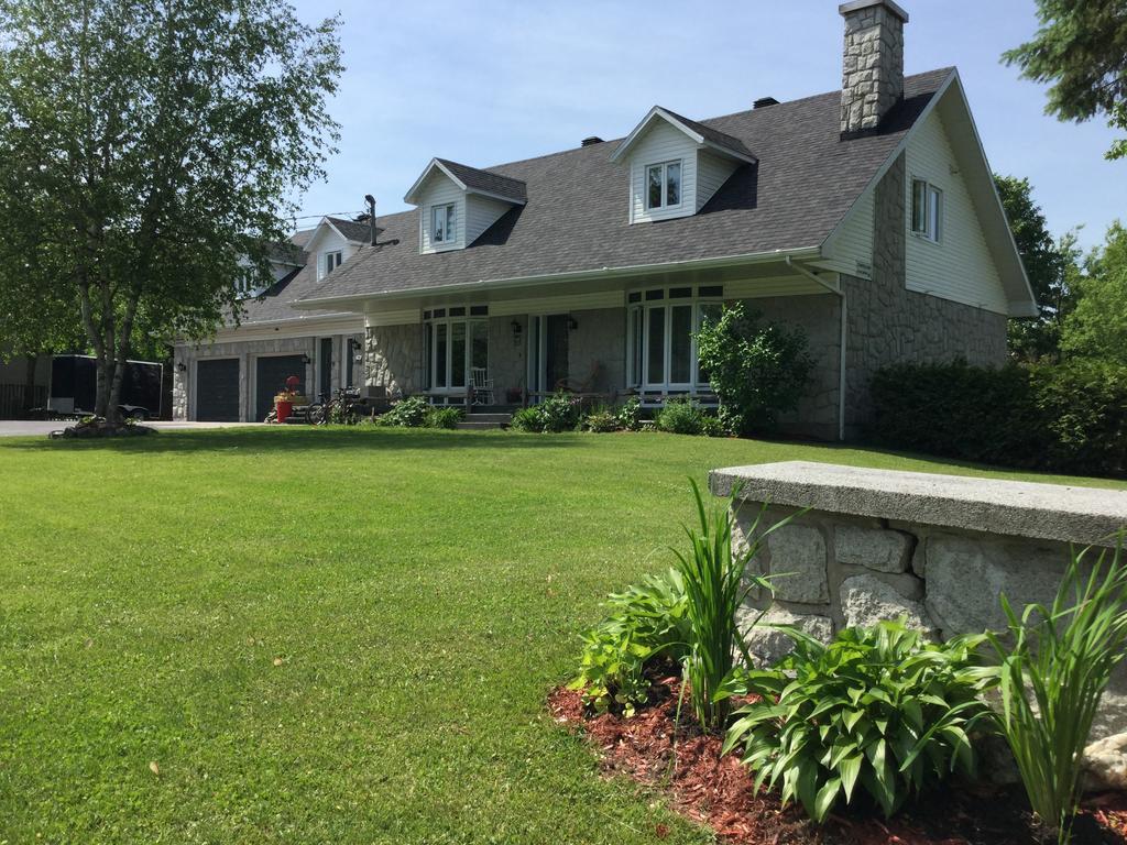 La Maison Des éboulis Hébergement de vacances Victoriaville